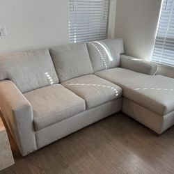 Crate & Barrel Reversible Storage Chaise Lounge Queen Sleeper Sectional Sofa