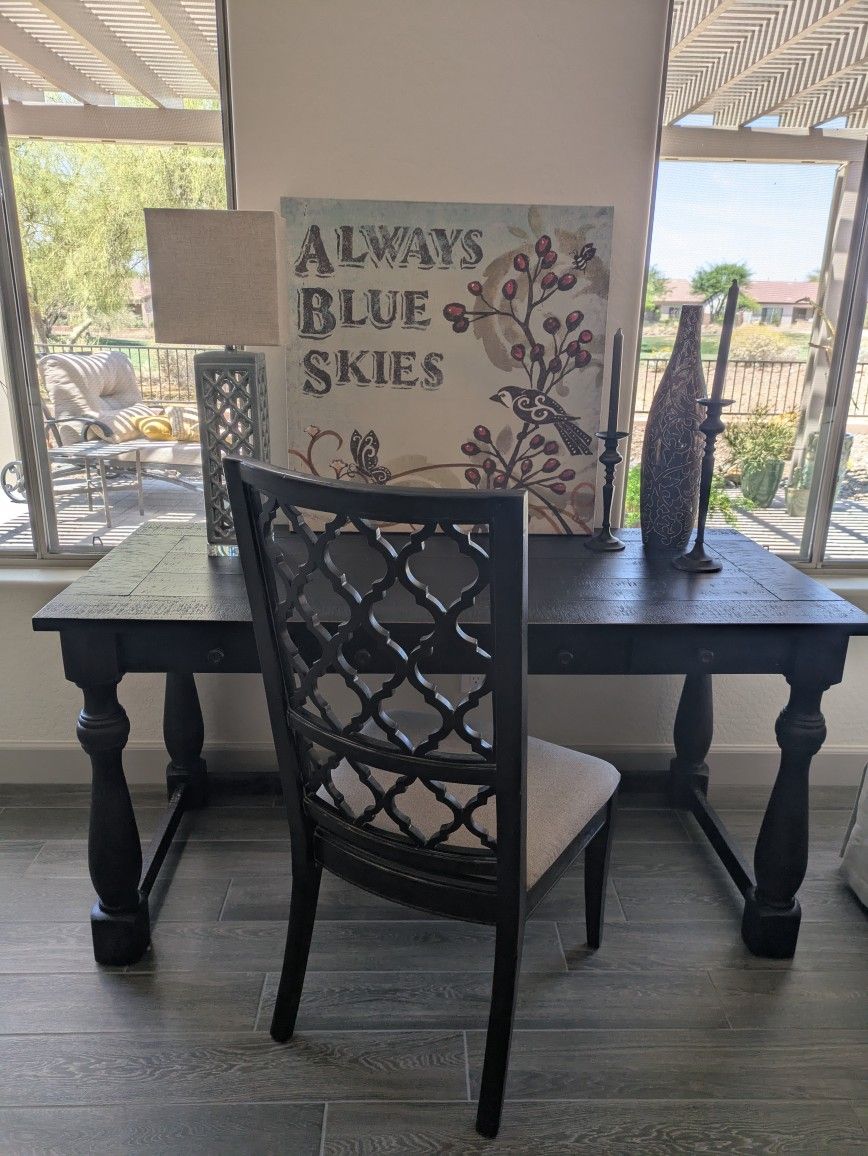 Classy Desk And Open Back Fretwork Design Chair