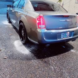 2012 Chrysler 300