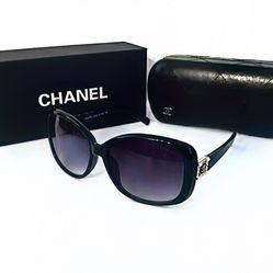 NEW   CH  SHIELD BLACK OVAL