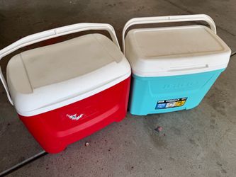 Two Igloo Coolers Red and Teal