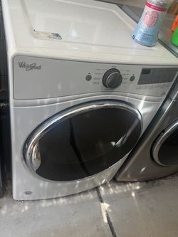Whirlpool Washer and Dryer Set - Excellent Condition