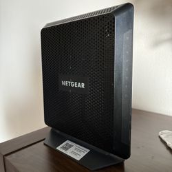 Netgear AC1900 (C7000v2) Modem Router 