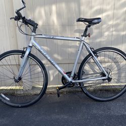 Trek 7.2 FX Hybrid Bike