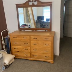 Solid Wood Dressers