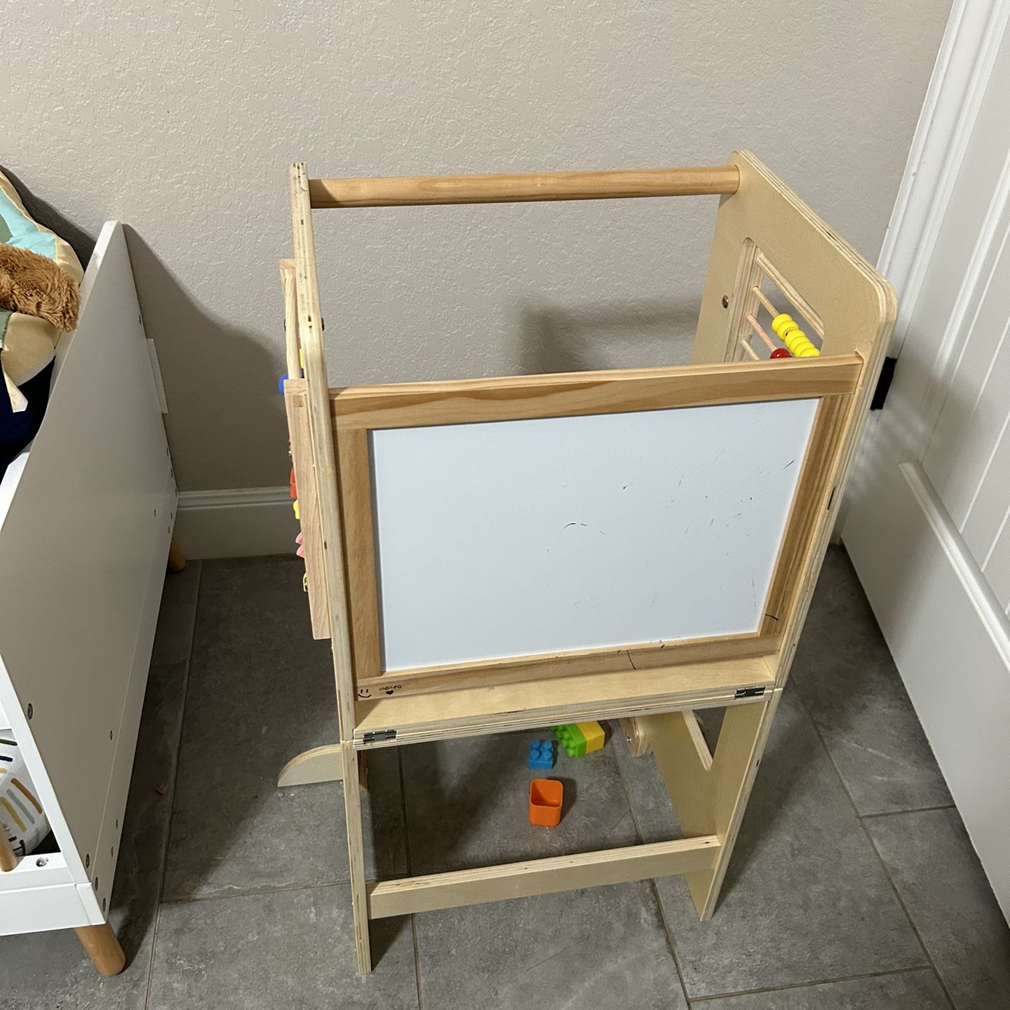 Toddler Stand