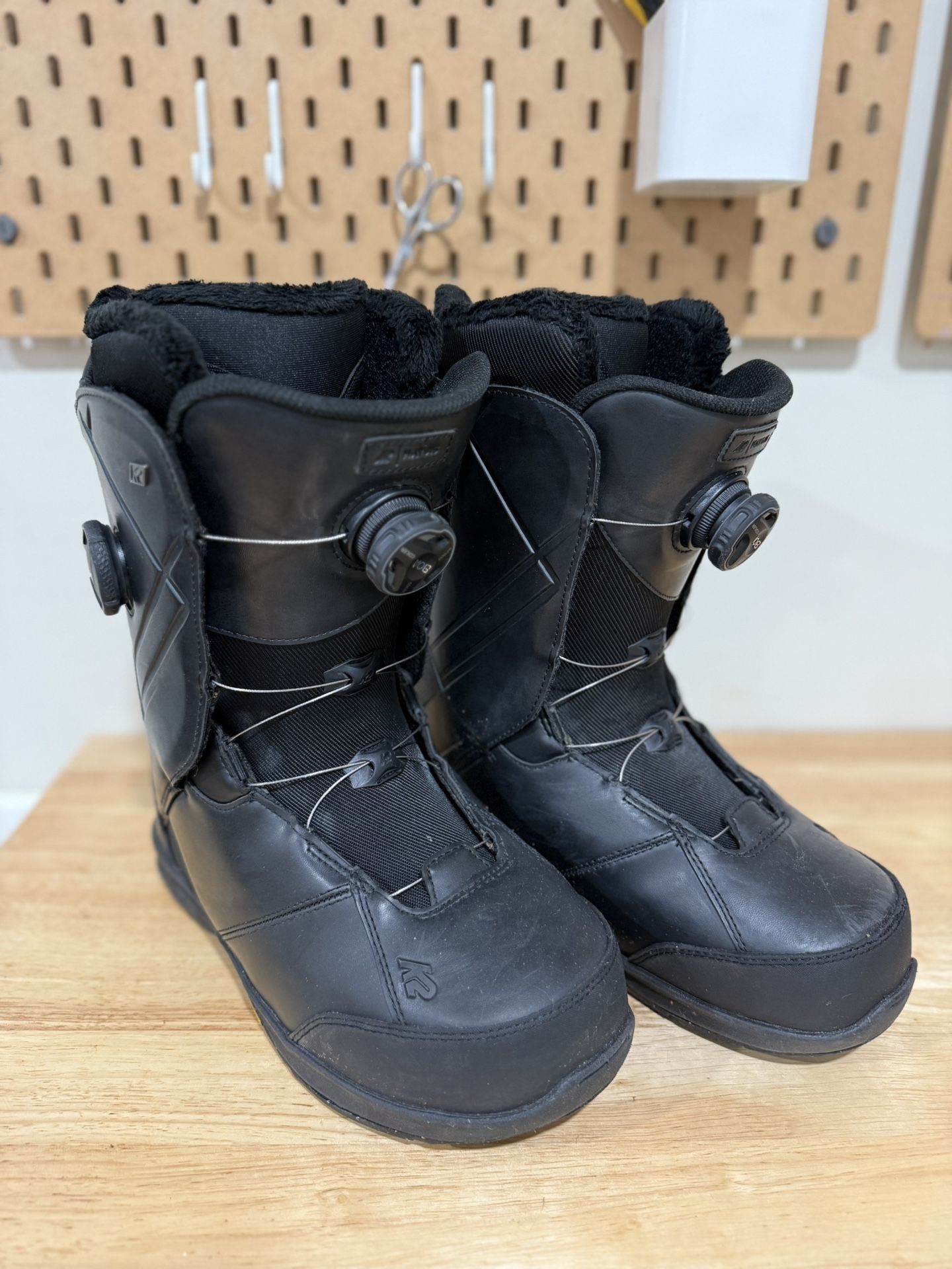 BOA Snowboarding Boots