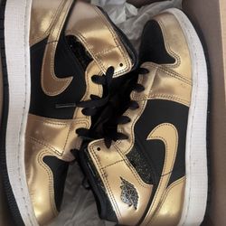 Air Jordan 1s Black And Gold