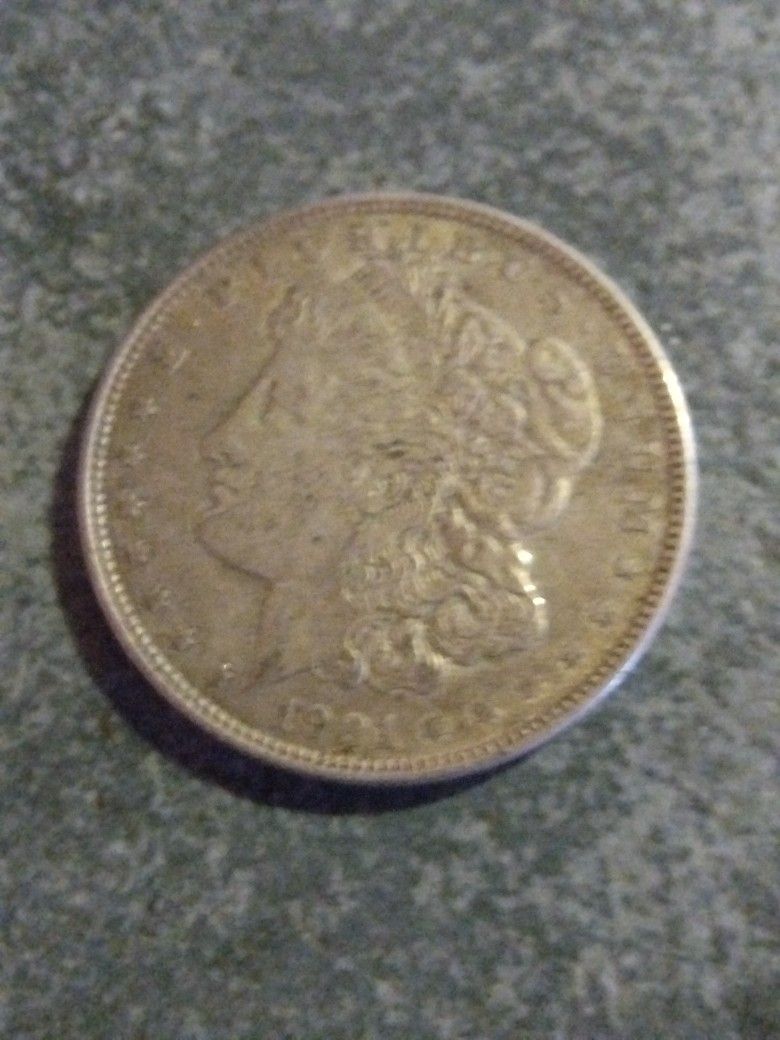 1921 Morgan .999 Silver Dollar