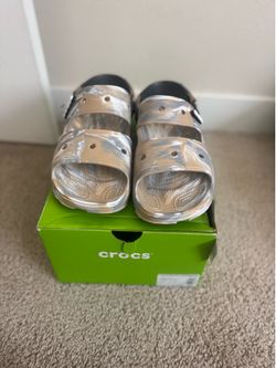 Crocs classic terrain marbled sandal