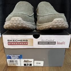 New Skechers Varone Men’s Slip On Size 12