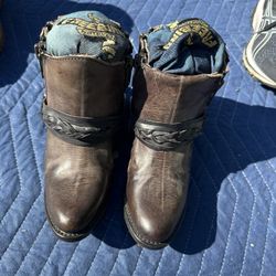 Freebird By Steven Size 6 Boots