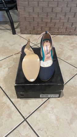 Andrea heels Size 5.5