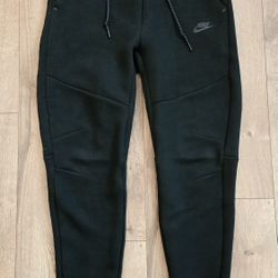 Nike Tech Fleece Jogger Men's Small