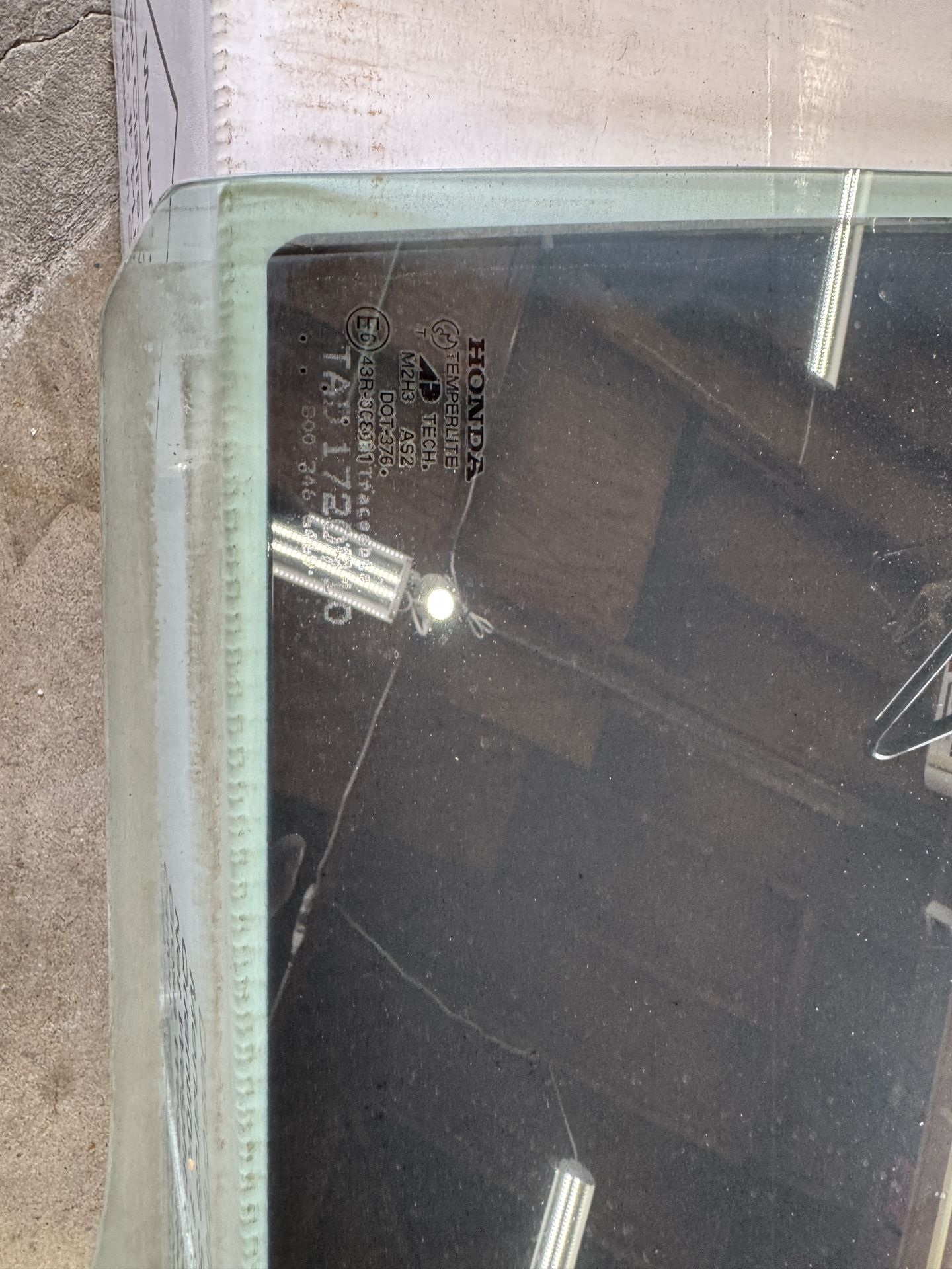 03-07 Honda Accord RR Door Glass