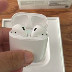 AirPods 2nd Generation 