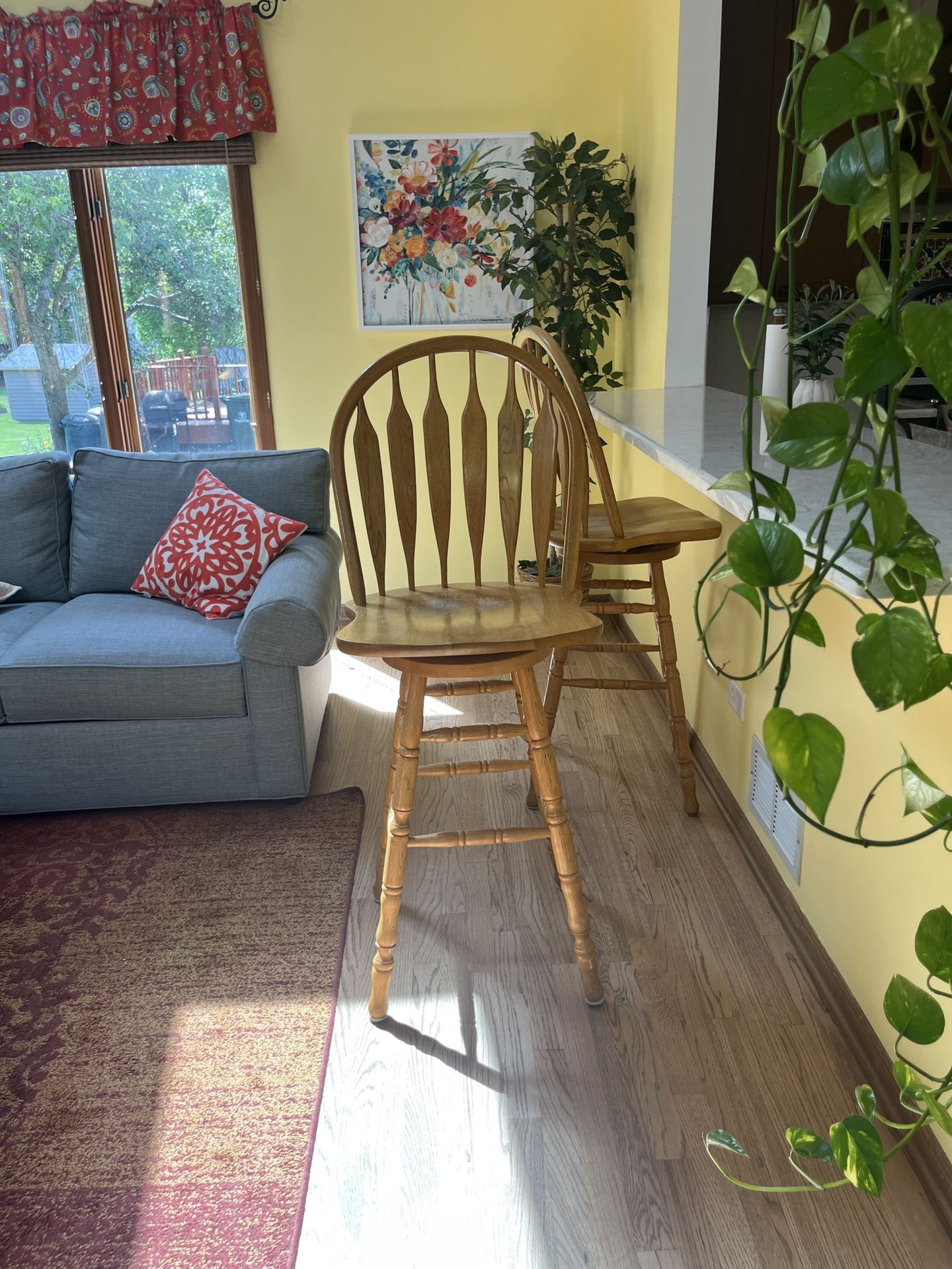 Breakfast Bar Stools