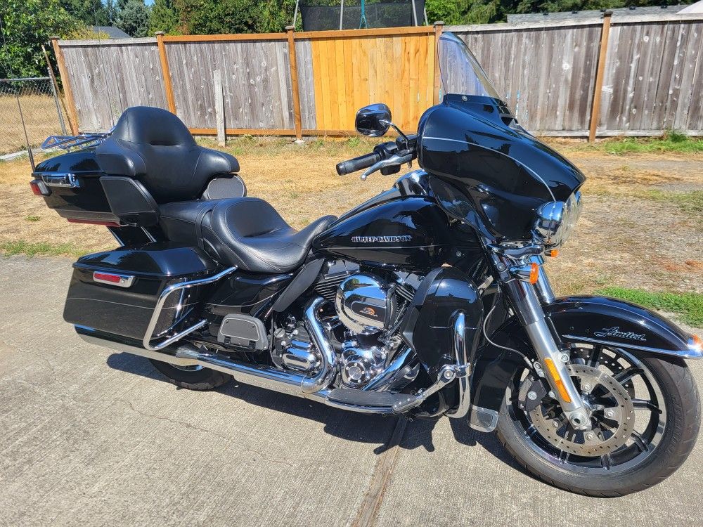 2015 HARLEY Limited