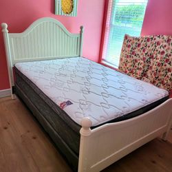 NEW FULL PILLOW TOP MATTRESS WITH BOX SPRING