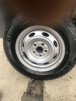 Tire For Early 2000s Tacoma Garage Kept Brand New