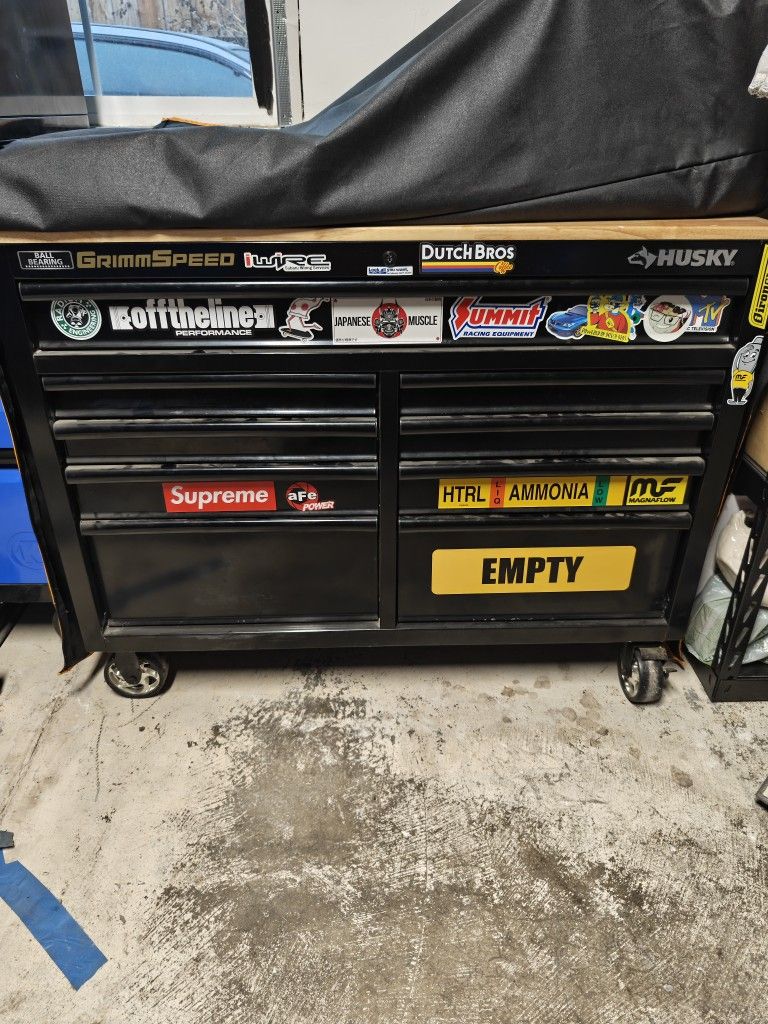 Husky 9 Drawer Workbench