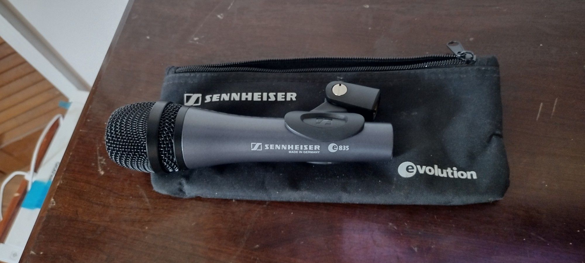 Sennheiser Premium Dynamic Microphone