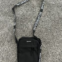 supreme crossbody bag
