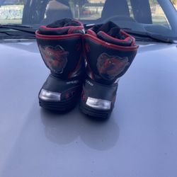 Toddler snow Boots / Botas Para La Nieve De Niño Pequeño