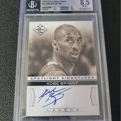 🔥BGS 8.5,10 Auto on card #/49 Kobe Bryant 2012-13 Panini Limited Spotlight Signatures 💜💛