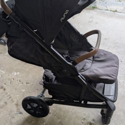 Nuna stroller 