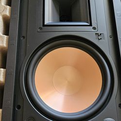 Klisph  8inch In wall speakers brand new