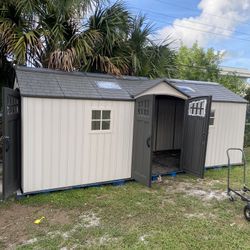 Shed 20feet X 8 Feet