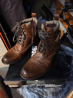 Steve Madden Buckled Brown Boots