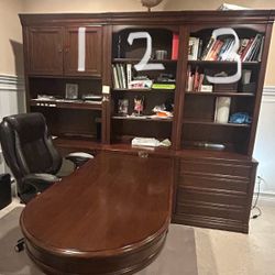 Computer Table With Three Rack Book Shelf