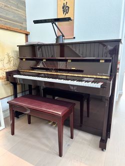 Hallet Davis Upright Piano with Bench and BenQ Piano Light