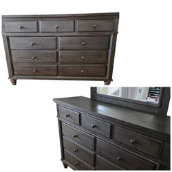 Lake Town gray dresser