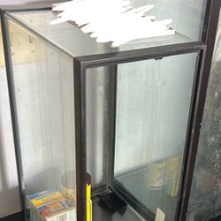 Fish Tanks 
