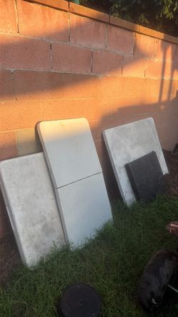 Foldable tables 4 of them