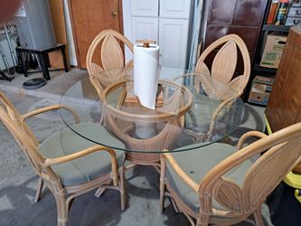 DINING SET 