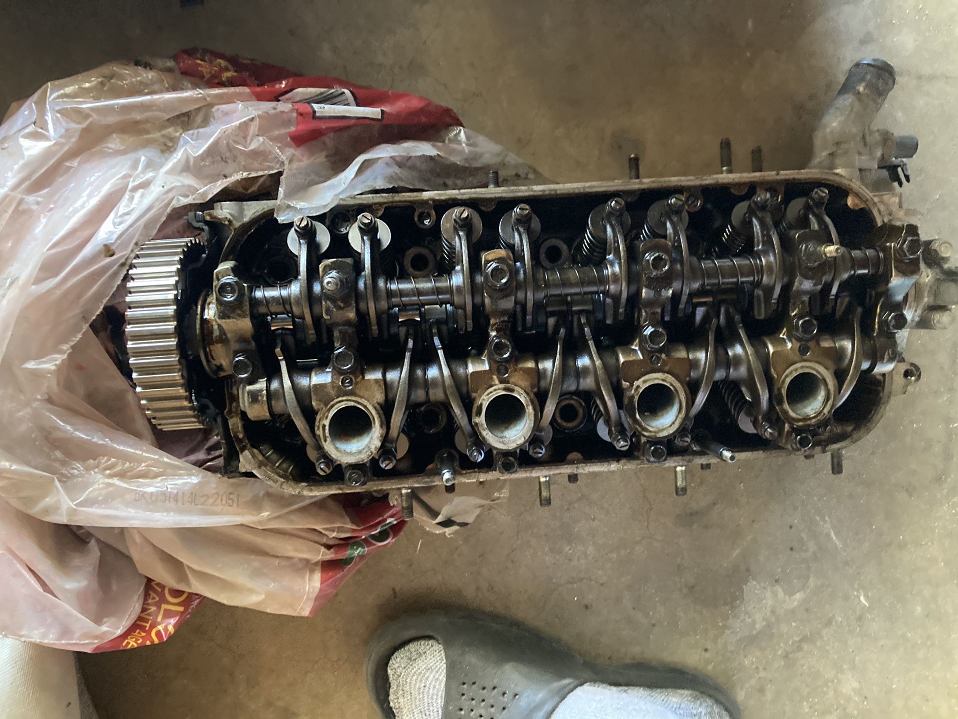 F22 or f23 Honda Accord head