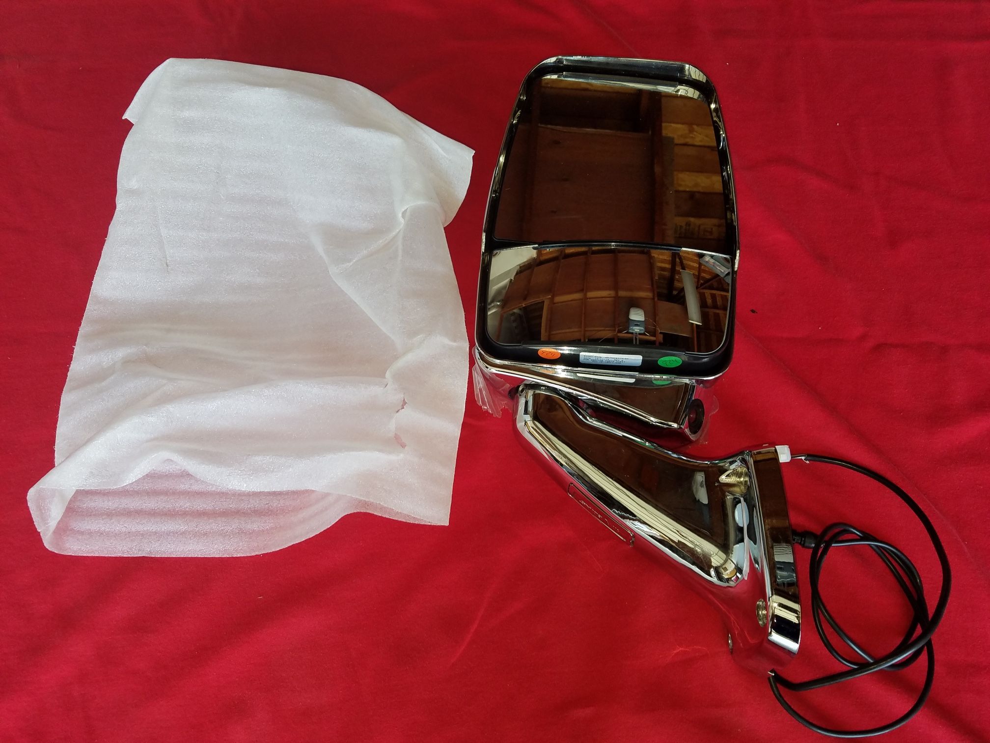VELVAC MIRROR / HEATED/REMOTE