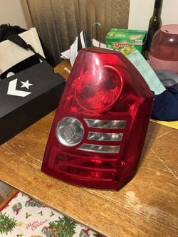 Rear Taillight For Chrysler 300