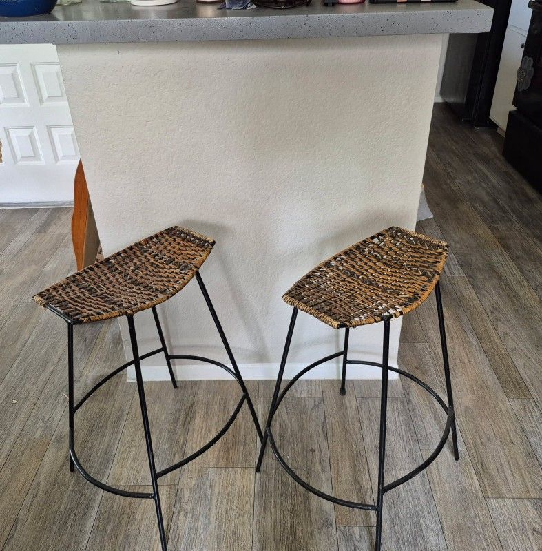 Bar Stools Wooden