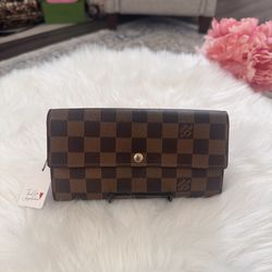 Damier Ebene Sarah LV wallet