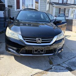 Honda , Accord