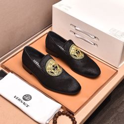 Versace Men’s Leather Shoes With Box 2026 New 