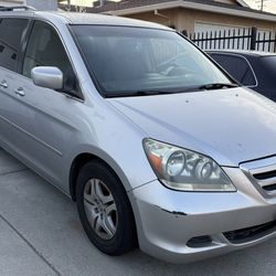 2005 Honda Odyssey