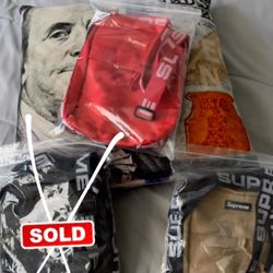 Men Supreme Shoulder/ Crossbody Bag