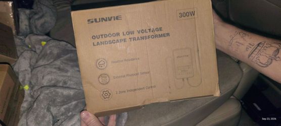 Sunvie 300W Outdoor Low Voltage Landscape Transformer
