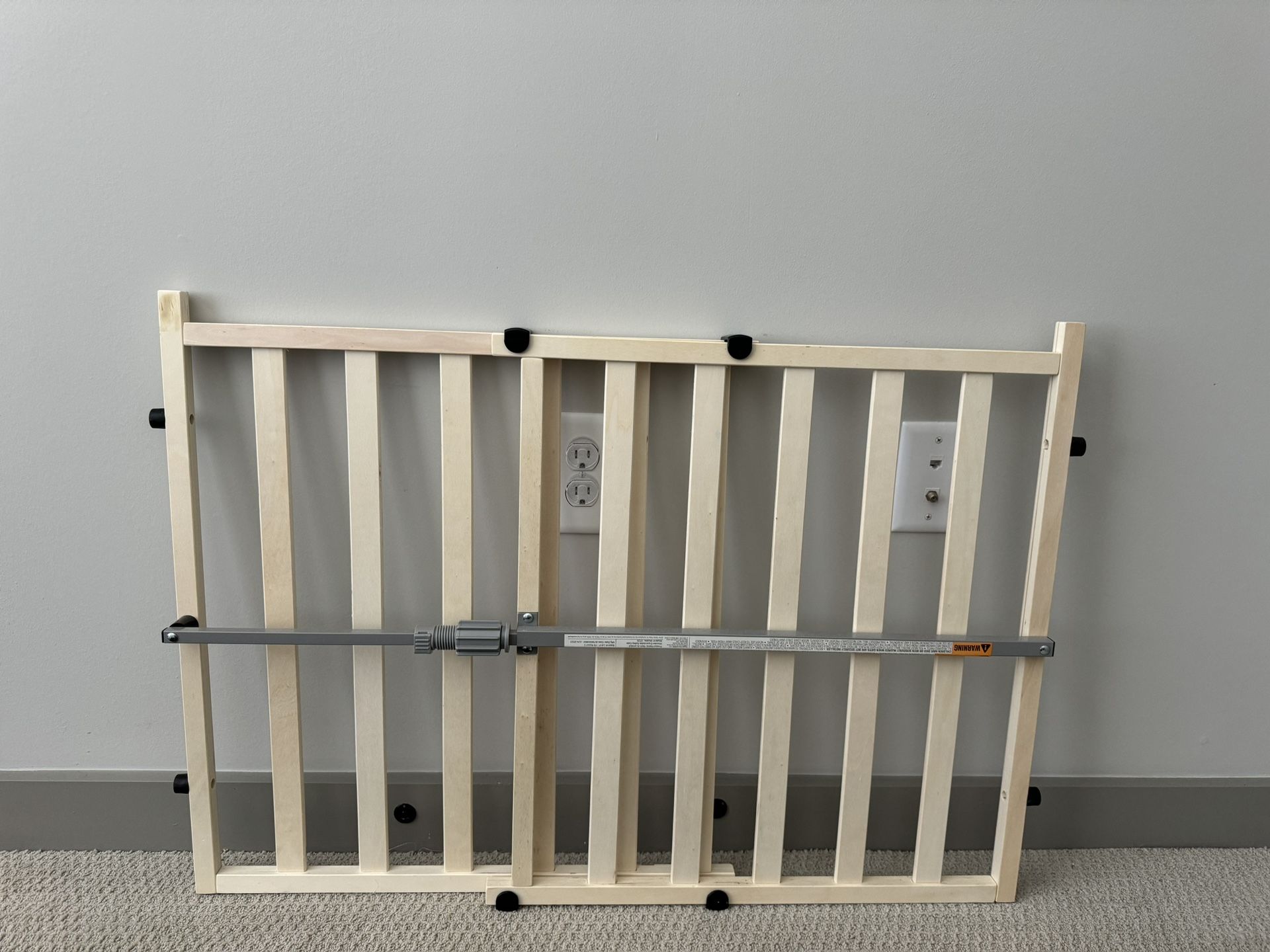 Brand New Baby/pet Gate Need Rid Moving Out 